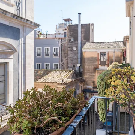 Amenano Apartment *